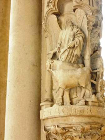 The Ark, Chartres Cathedral